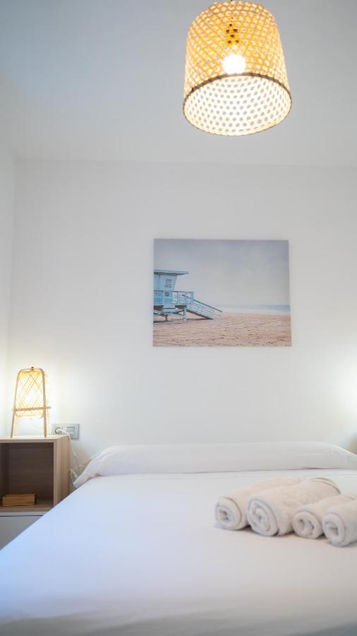 Apartamento Junto A La Playa De 베니돔 외부 사진