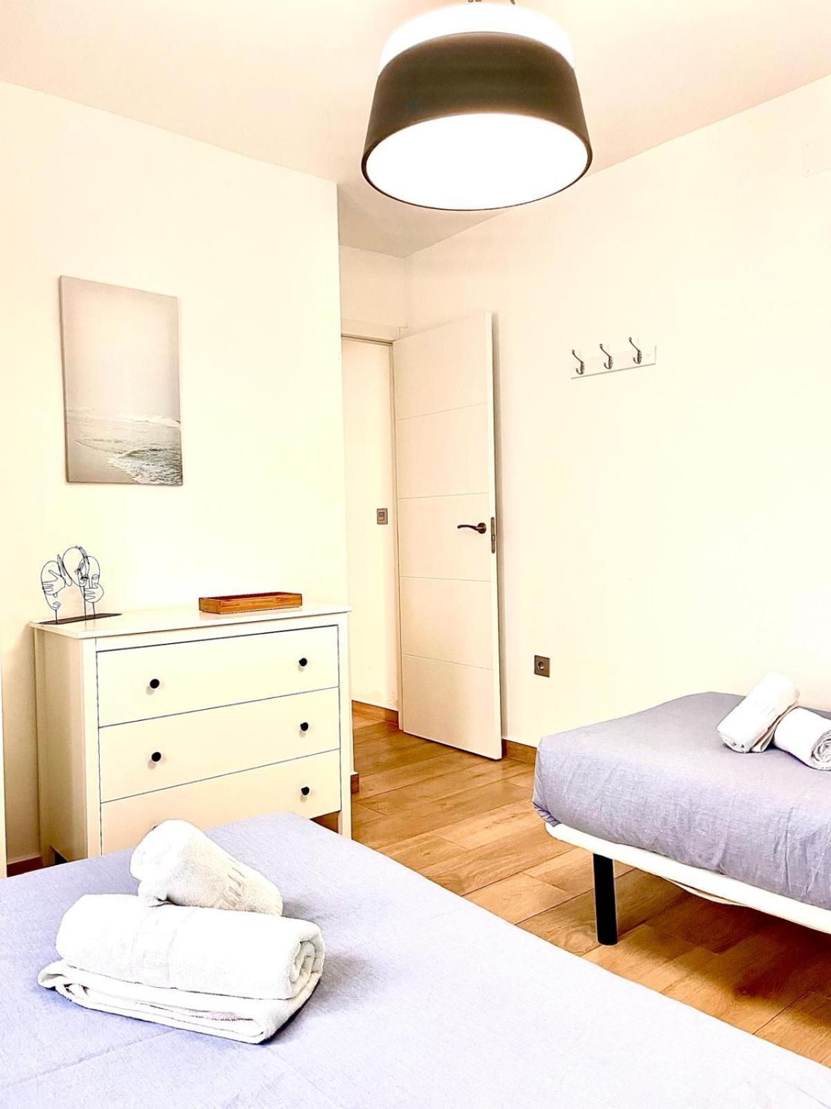 Apartamento Junto A La Playa De 베니돔 외부 사진